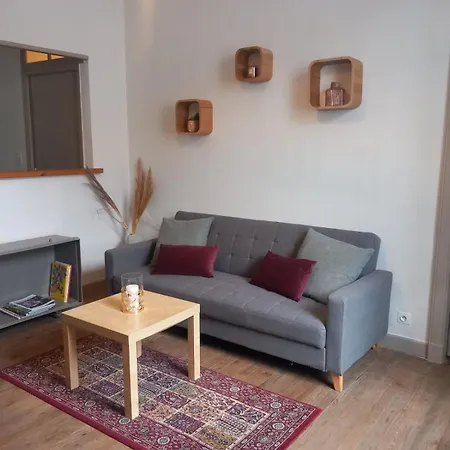 Au Centre Du Village Lägenhet Riscle